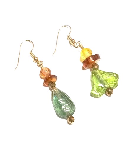 Judy Larson's Easy Asymmetry  - , Inspiration, Design, , Stringing similar colors but different shapes